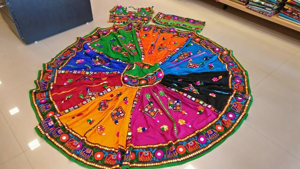 Kutchi Traditional Gamthi work Chaniya Choli Style C